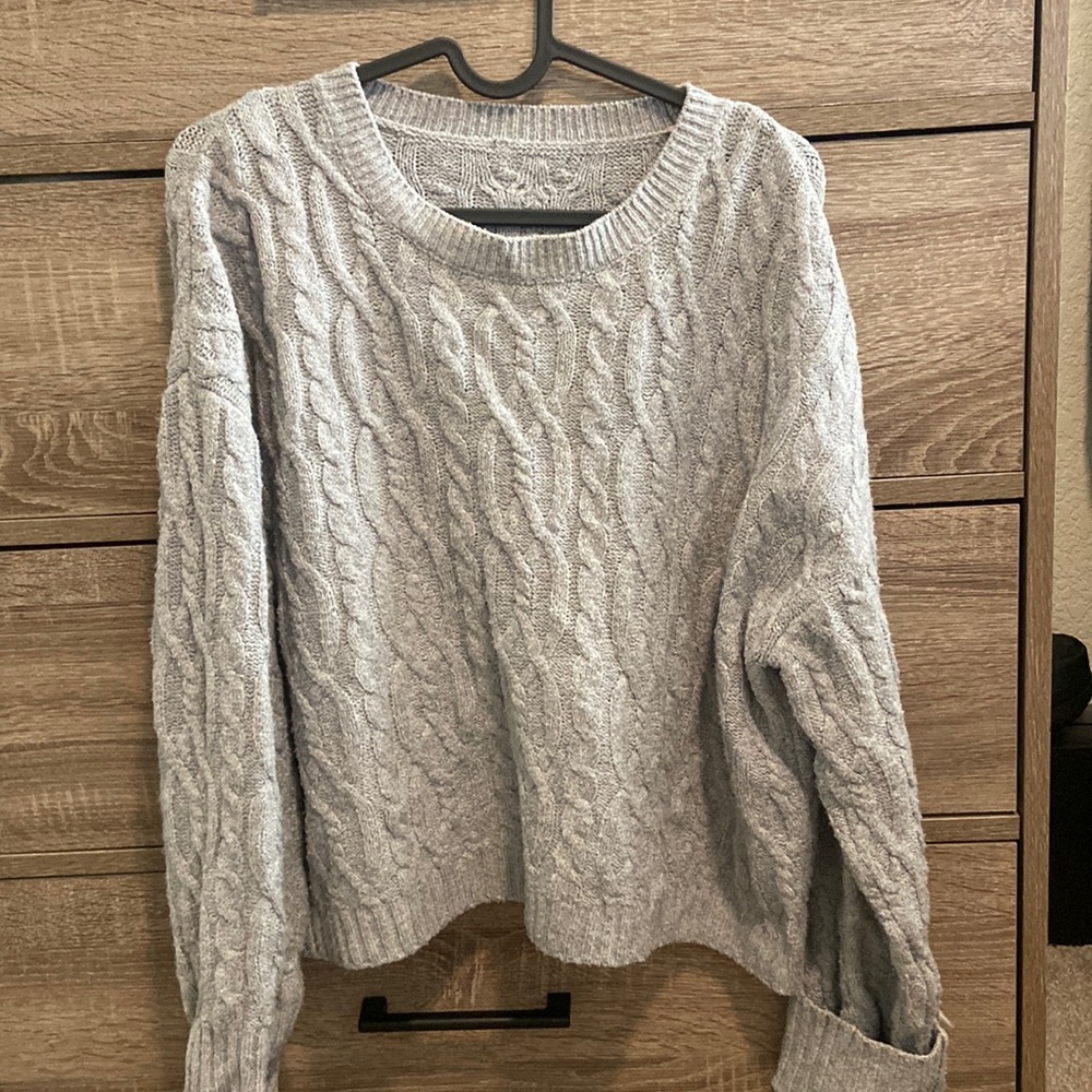 Grey long sleeve